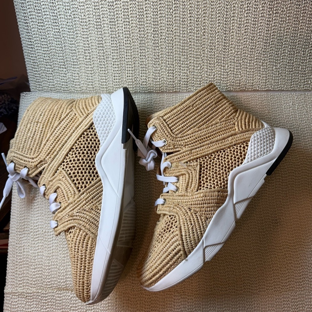 CLERGERIE Sport Luxe Natural Raffia Hi Top Sybille
Sneakers Trainers EU 41